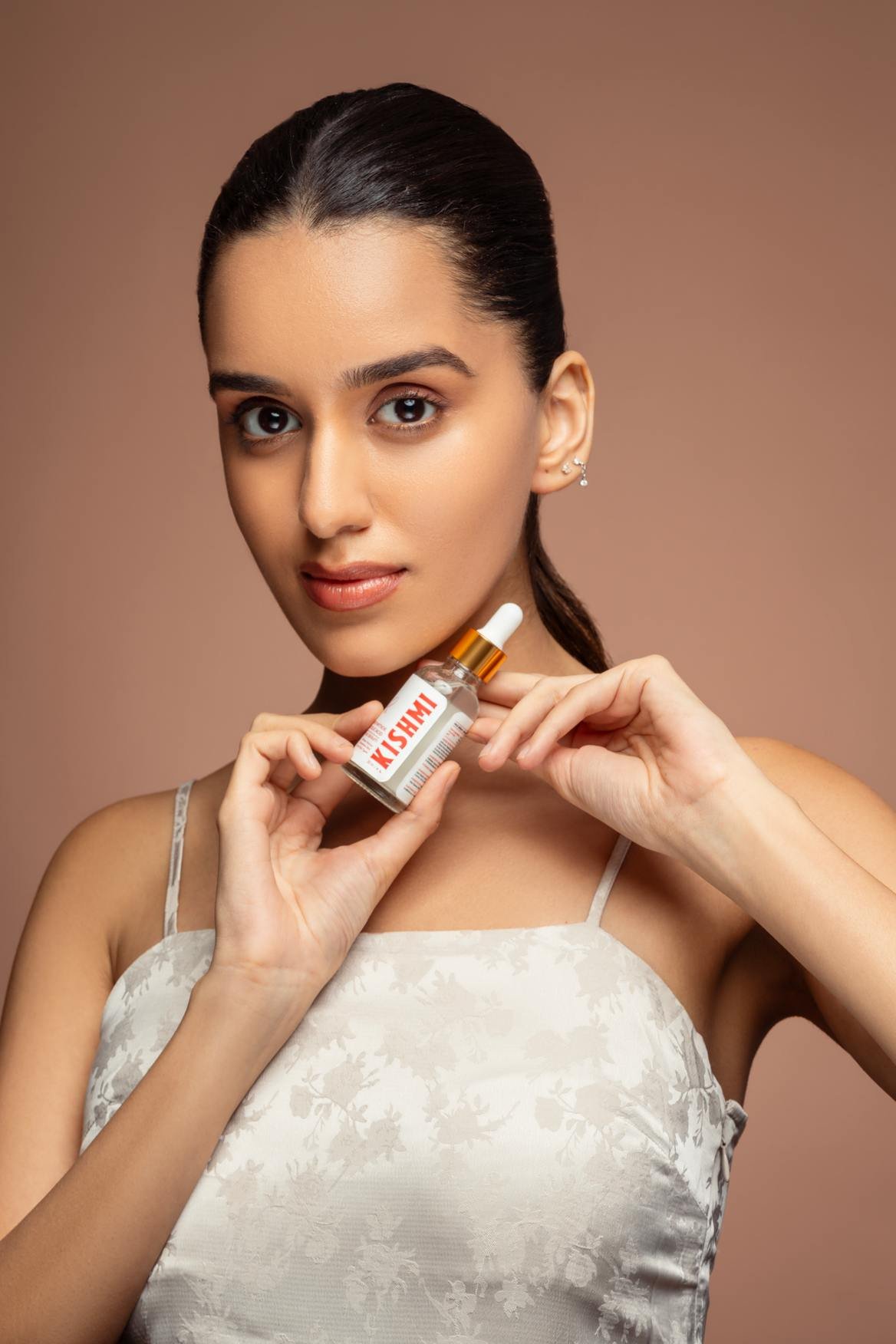 Kishmi 5% Glycolic Glow Reset – Glycolic Acid + Niacinamide — view 2 of 3